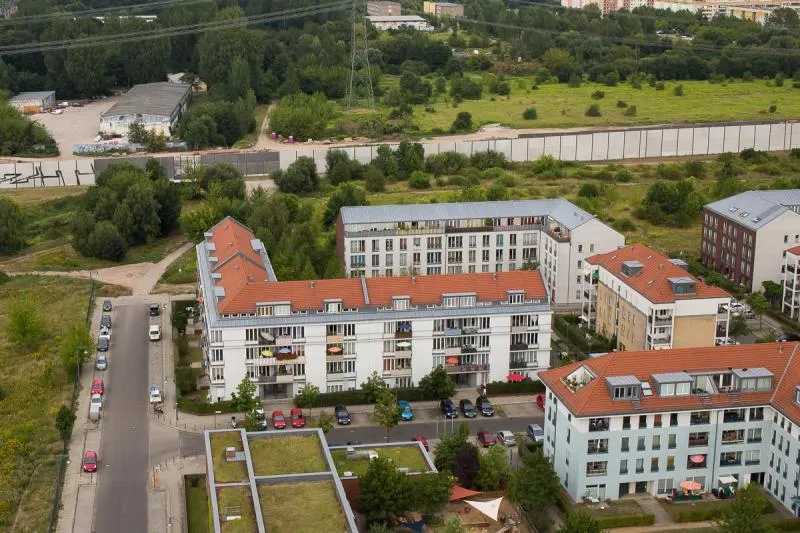 WBS 100-140 mit besonderem Wohnbedarf - Pfannschmidtstr. 1, 3. OG, 0402 — photo 1